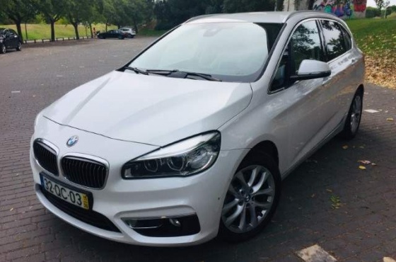 BMW 218 d Line Luxury Auto