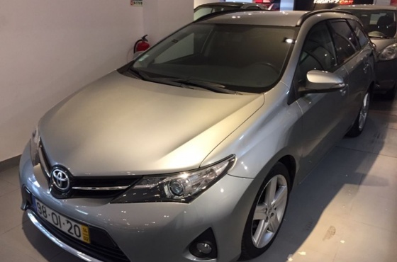 Toyota Auris Touring Sport