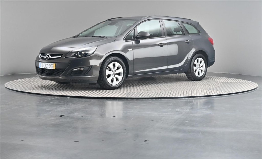  Opel Astra ST 1.4 T Selection GPL