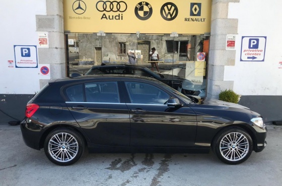 BMW 116 D Urban Line Auto *Novo Modelo*