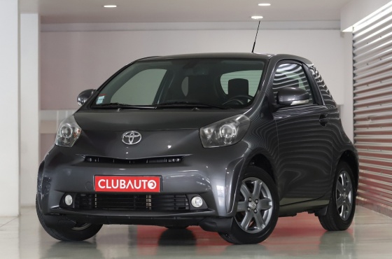 Toyota iQ 1.0 VVT-I AC