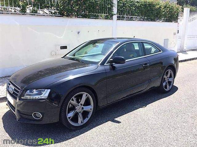 Audi A5 2.0 TDi S-line