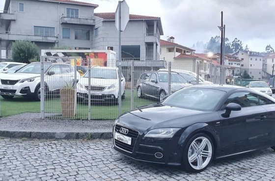 Audi TT 2.0 TDi quattro S-line