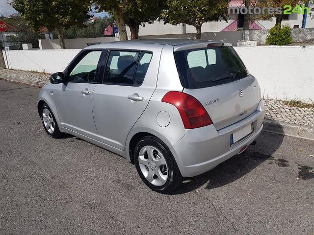 Suzuki Swift 1.3 DDiS GLX