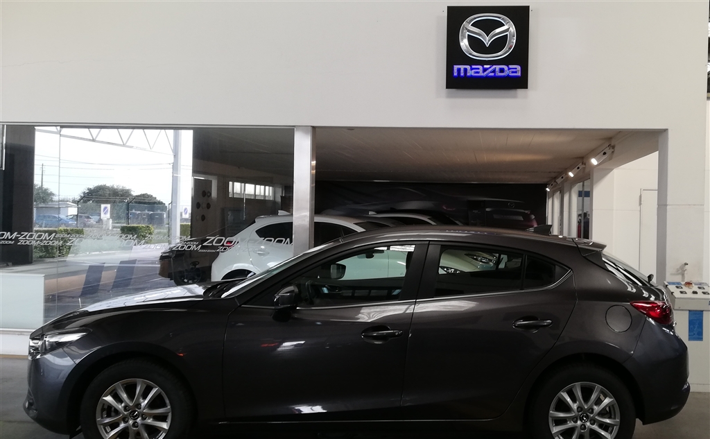  Mazda 3 1.5 Evolve (100cv) (5p)