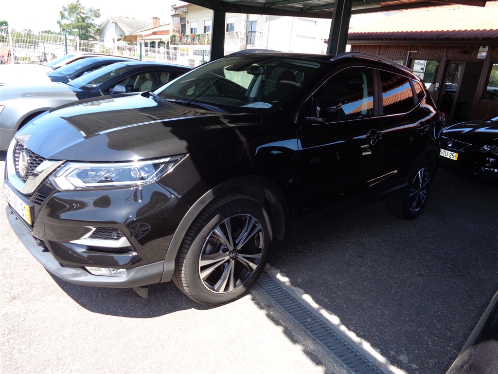  Nissan Qashqai N-CONECTA 18 SPORT