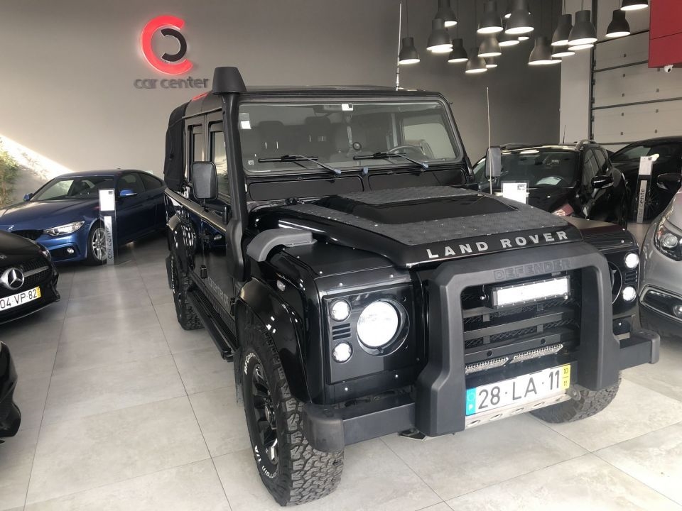  Land Rover Defender 110 Double Cab Pick Up