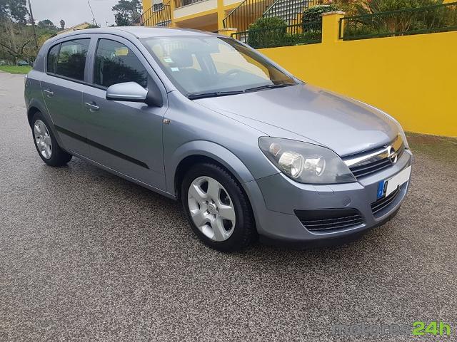 Opel Astra 1.3 CDTi Elegance