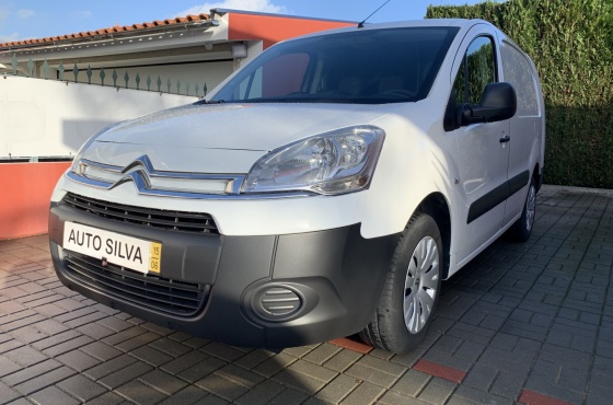 Citroën Berlingo 1.6 HDI VAN 90CV 3 LUGARES LONGA