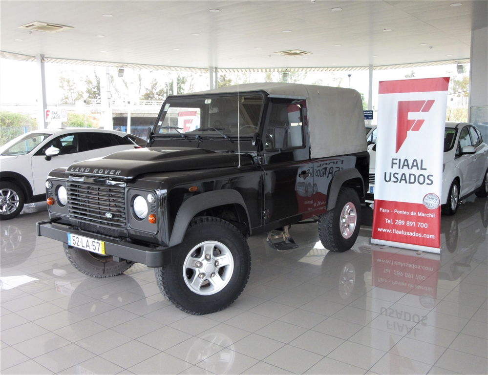  Land Rover Defender 90 SW 2.4 CRE (122cv) (3p)