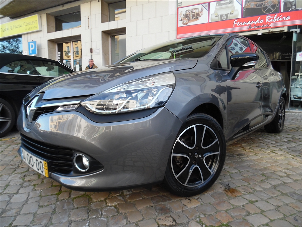  Renault Clio 0.9 TCE Luxe (90cv) (5p)