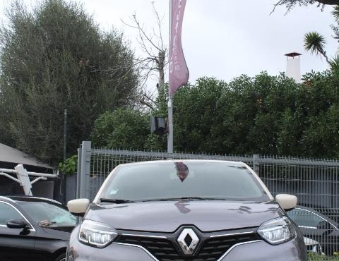 Renault Captur 0.9 Tce Exclusive - M.Cruz & Salvado -