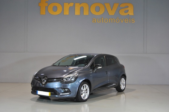 Renault Clio 1.5 DCI LIMITED ECO2 - Fornova Matosinhos