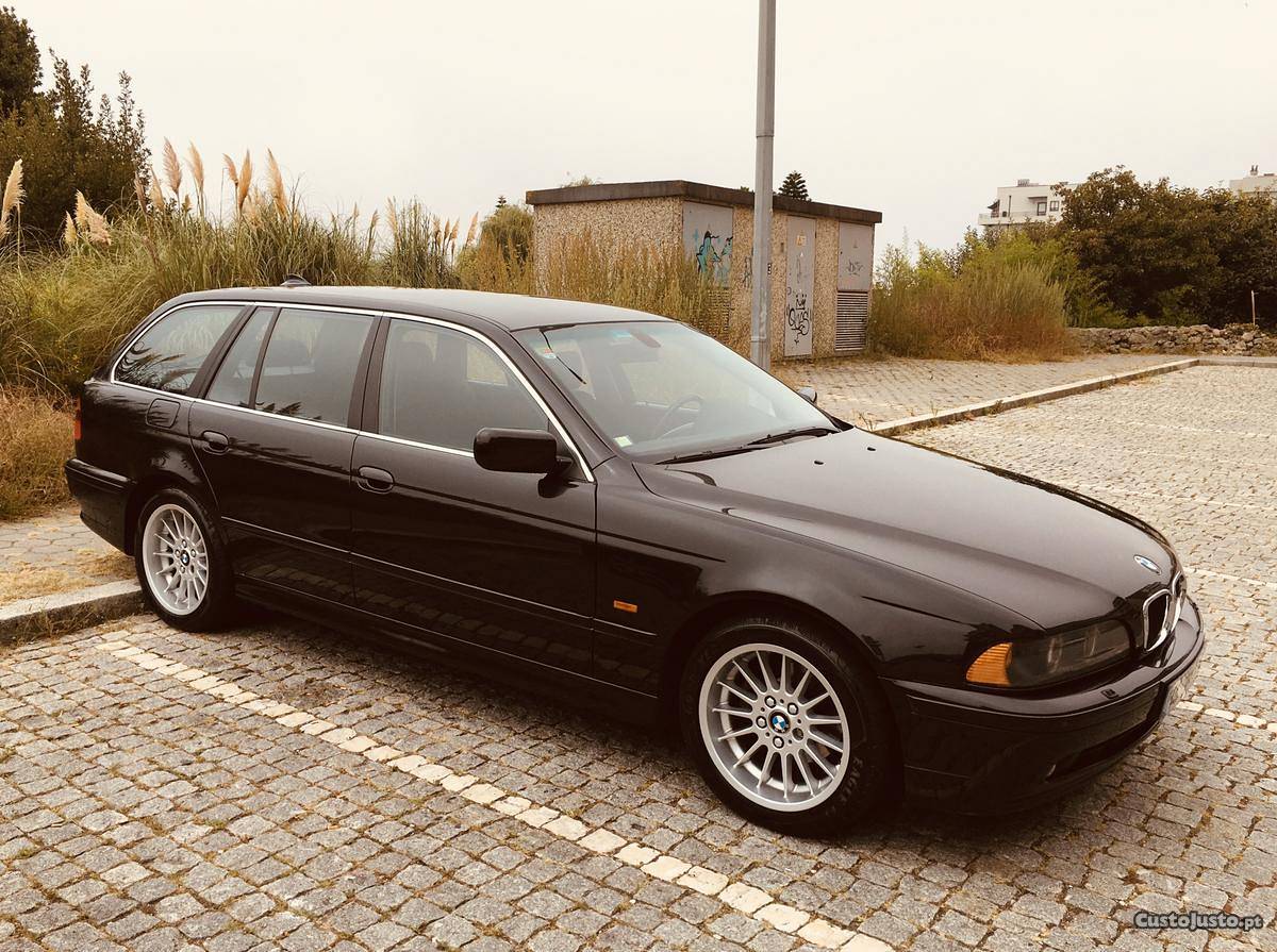 BMW 525 d Touring Outubro/00 - à venda - Ligeiros