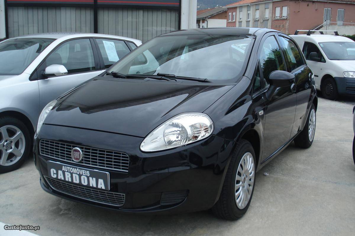 Fiat Punto 1.2 Free 69cv Julho/09 - à venda - Ligeiros