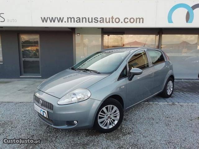 Fiat Punto 1.3 Mulijet Junho/10 - à venda - Ligeiros