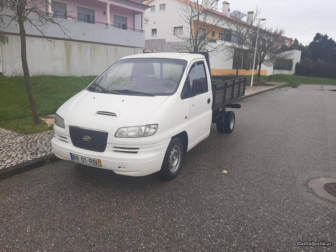 Hyundai H-1 2.5 caixa aberta Janeiro/01 - à venda -