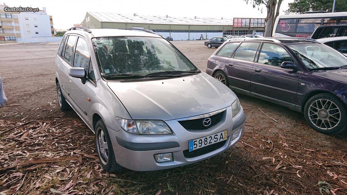 Mazda Premacy 2.0 TD Julho/01 - à venda - Monovolume / SUV,