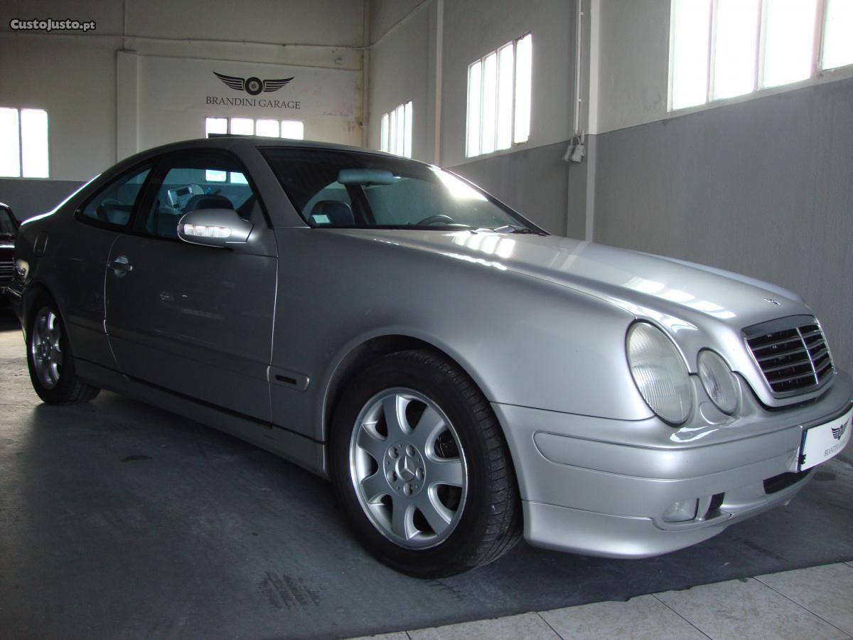 Mercedes-Benz CLK 200 K Avantgard Auto Março/01 - à venda