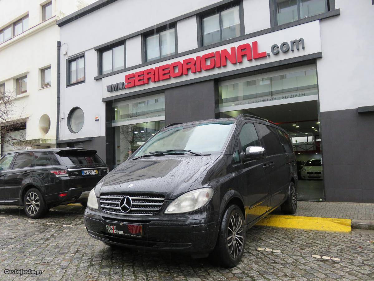Mercedes-Benz Viano CDI 2.2 LUXO Julho/10 - à venda -