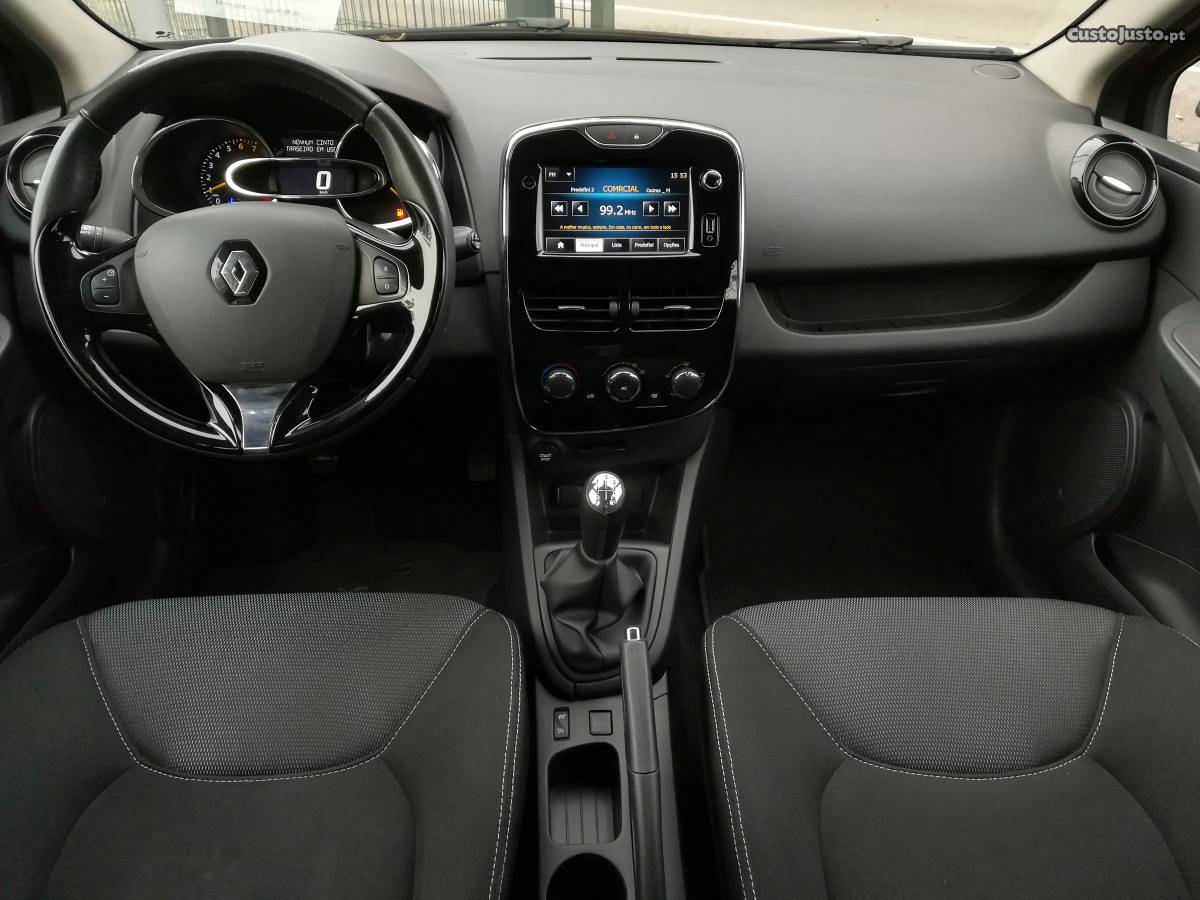 Renault Clio ST 0.9 TCE 90cv Agosto/13 - à venda - Ligeiros