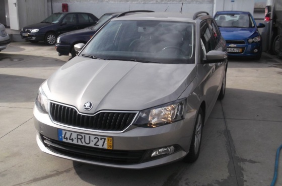 Skoda Fabia break 1.4 TDI AMBITION - Reino Automóvel