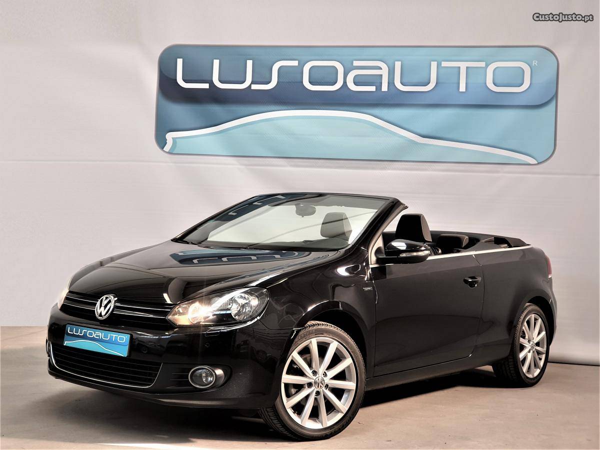 VW Golf Cabrio 1.6 TDI Março/15 - à venda - Descapotável