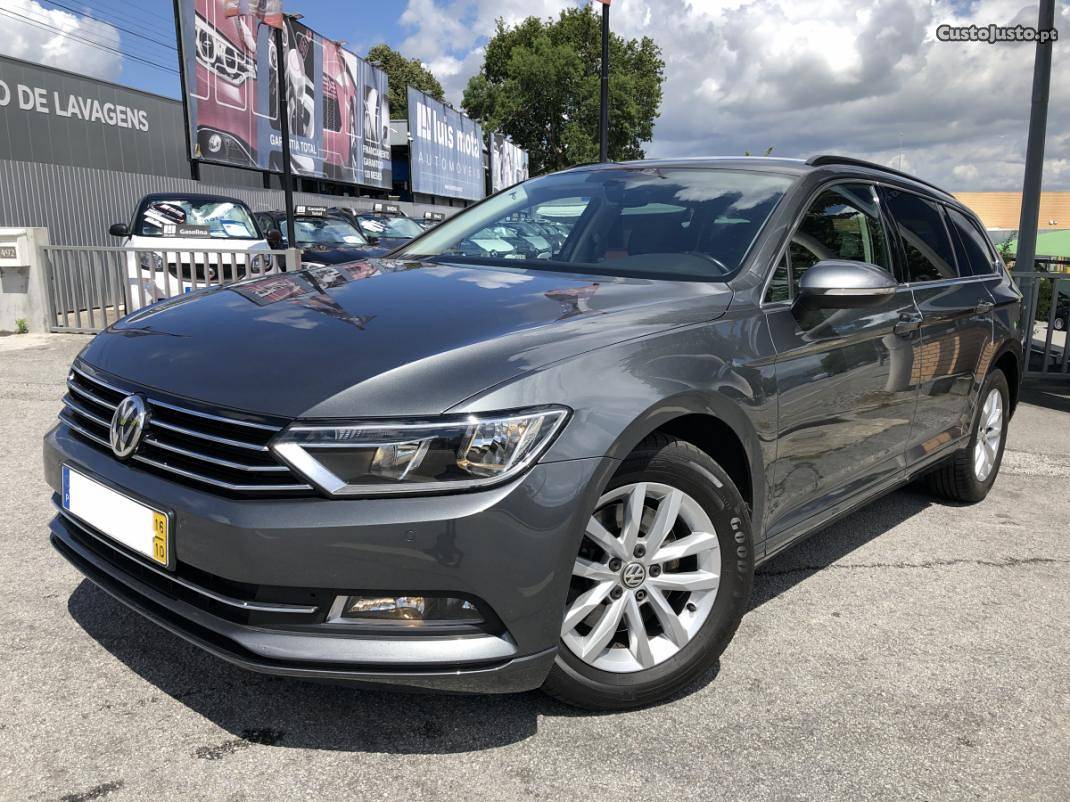 VW Passat Variant 1.6TDi High. Outubro/16 - à venda -