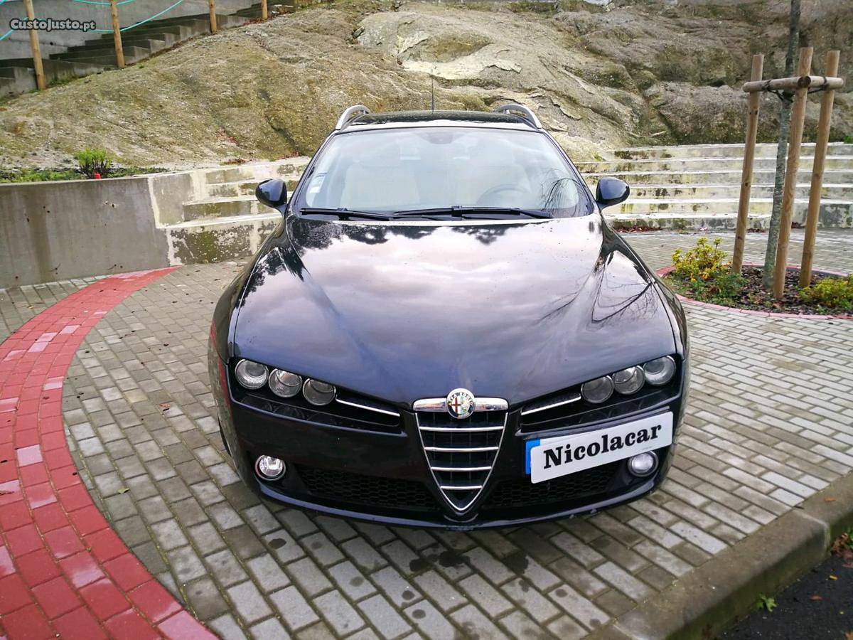 Alfa Romeo 159 JtdM Setembro/07 - à venda - Ligeiros