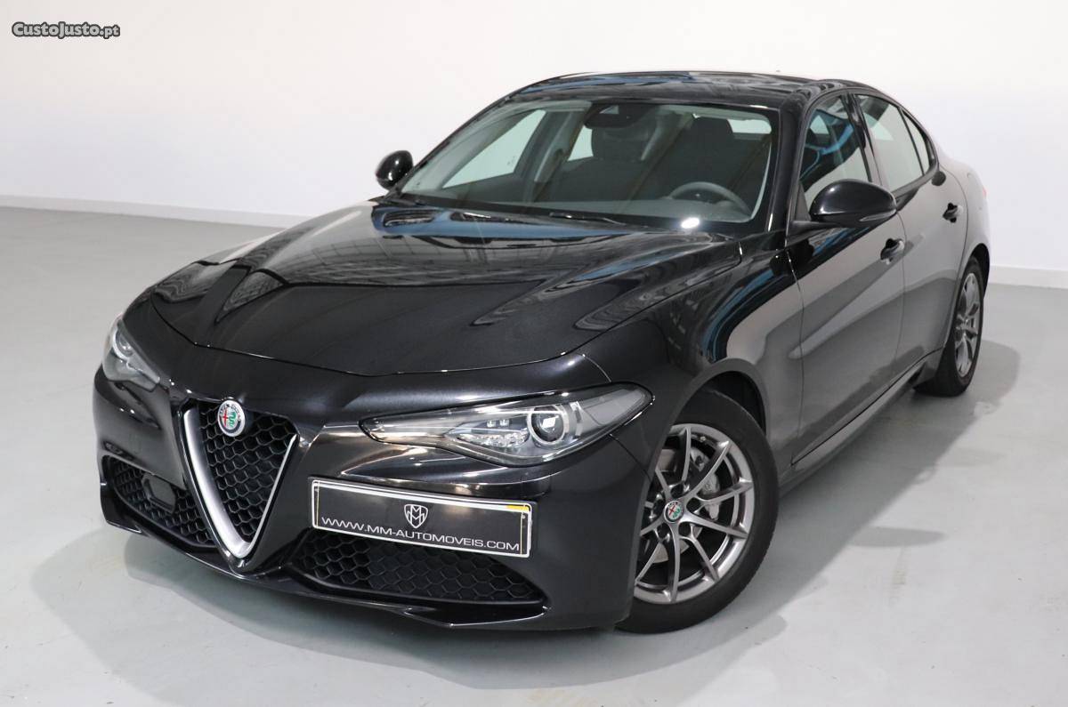 Alfa Romeo Guilia 2.2 Diesel 150 Cv Junho/16 - à venda -