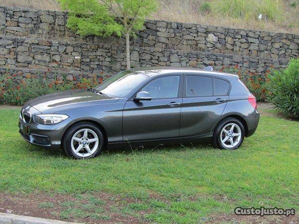 BMW 116 D Auto + Extras Abril/16 - à venda - Ligeiros