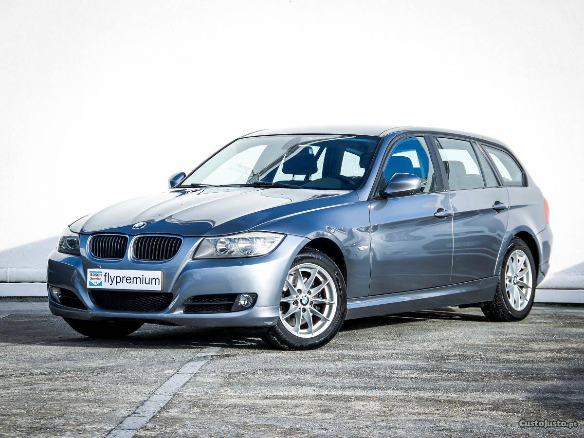 BMW 318 D Touring Novembro/11 - à venda - Ligeiros