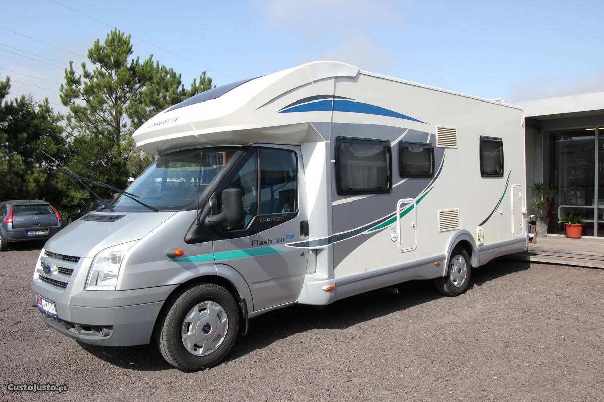 Chausson Flash Top 30 Maio/11 - à venda - Autocaravanas,