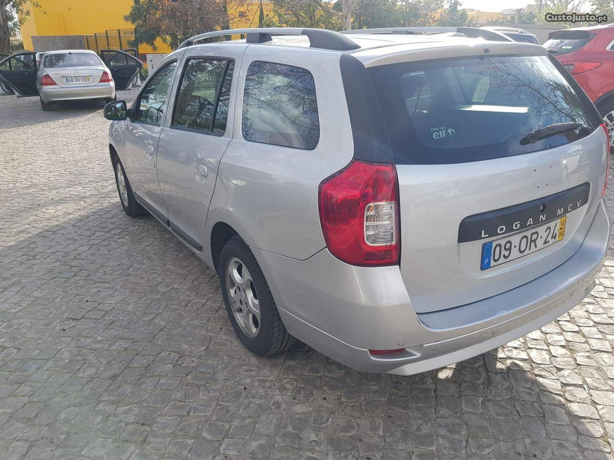 Dacia Logan MCV Junho/14 - à venda - Ligeiros Passageiros,