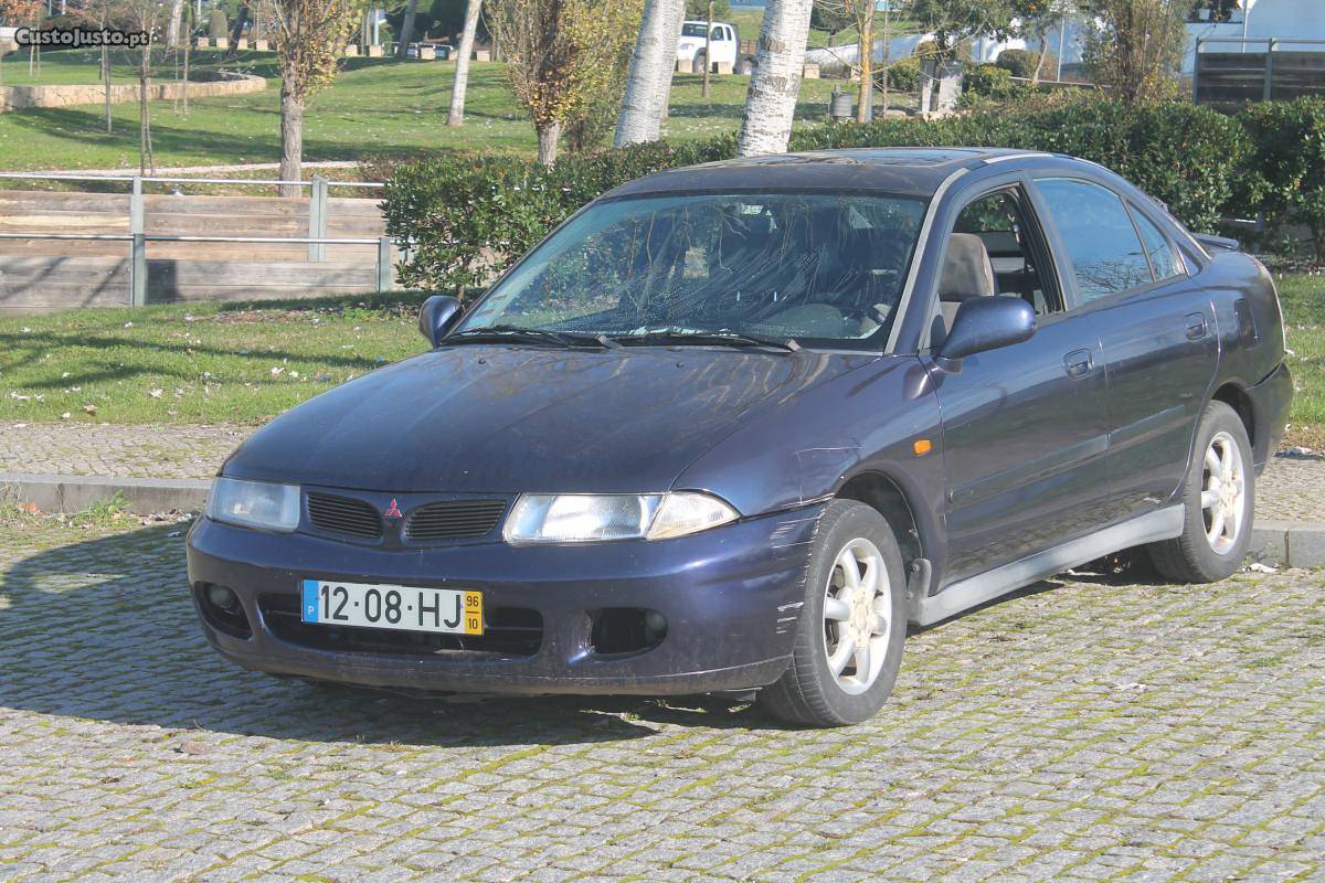 Mitsubishi Carisma 1.9 TD GLX Junho/96 - à venda - Ligeiros