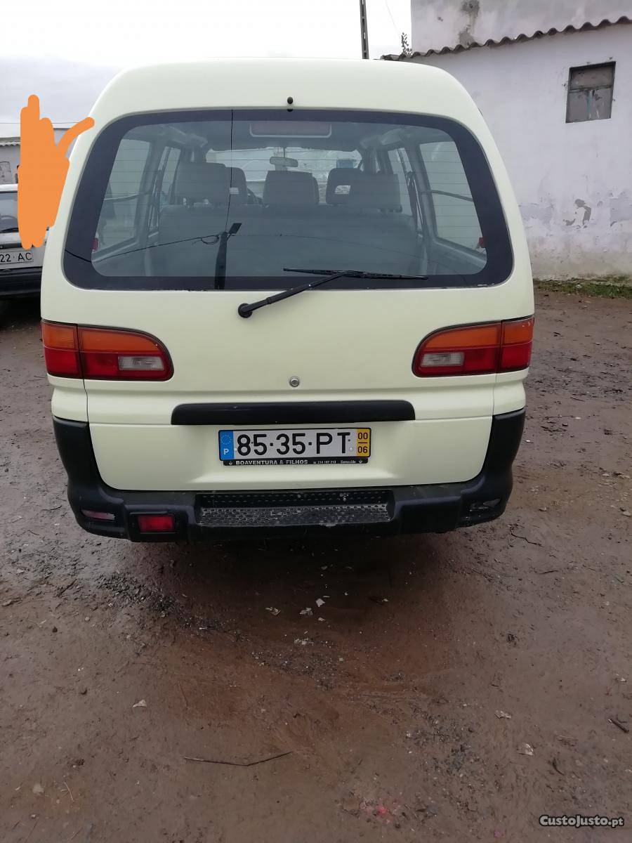 Mitsubishi Lturbo Junho/00 - à venda - Ligeiros