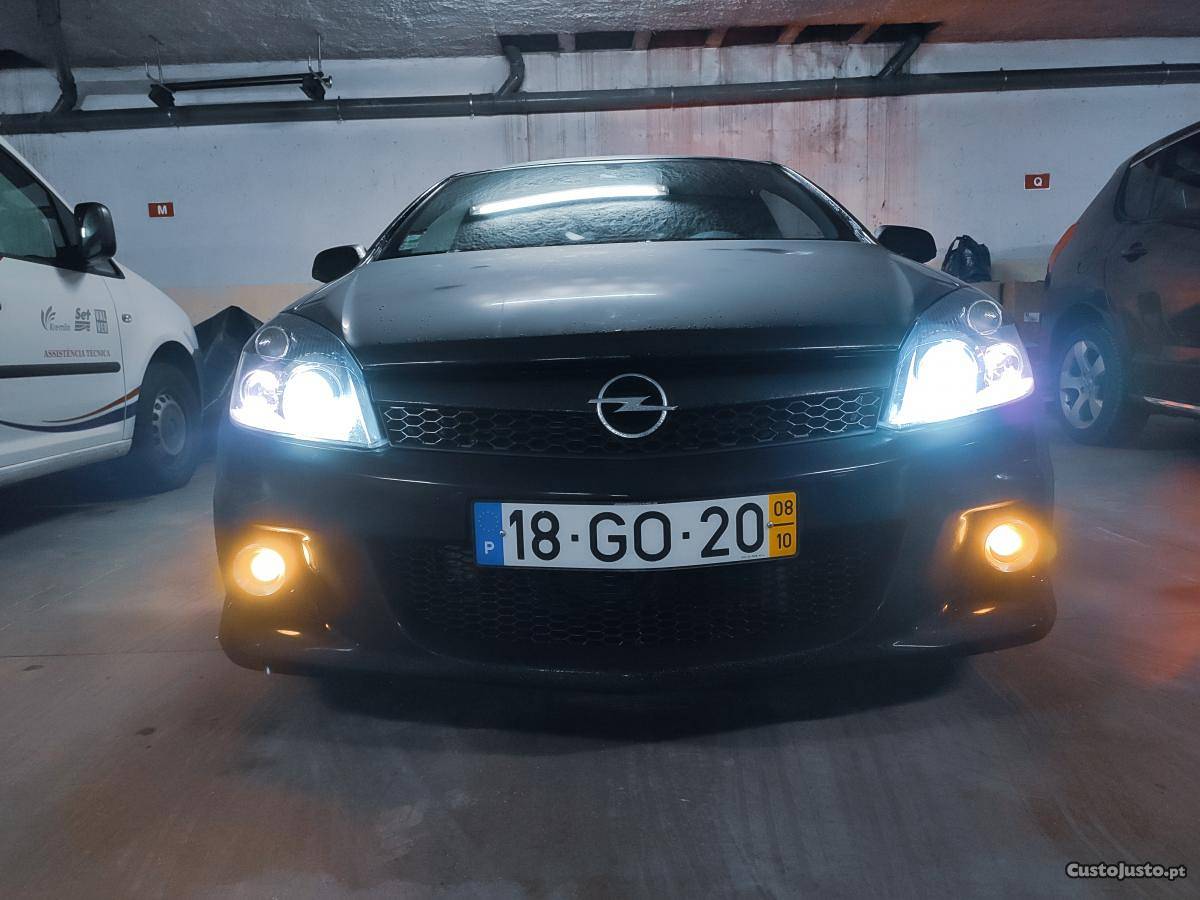 Opel Astra GTC 1.7 CDTI Outubro/08 - à venda - Ligeiros