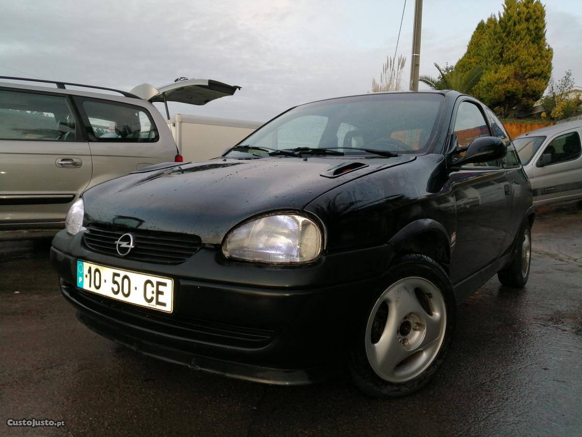 Opel Corsa 1.5 TD Maio/93 - à venda - Ligeiros Passageiros,