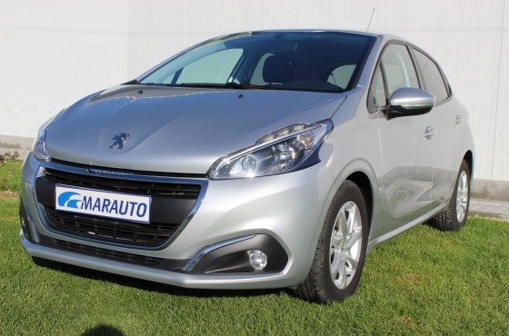 Peugeot 208 ACTIVE 1.6 BLUEHDI - STAND MARAUTO