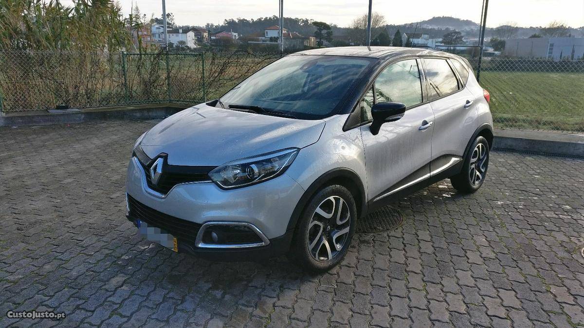 Renault Captur 1.5 DCi Exclusive Julho/14 - à venda -