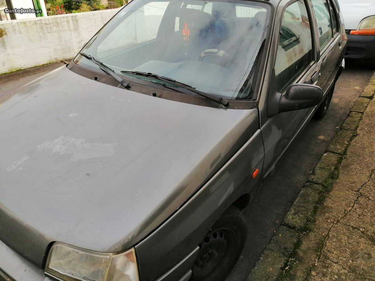 Renault Clio Possível troca Novembro/94 - à venda -