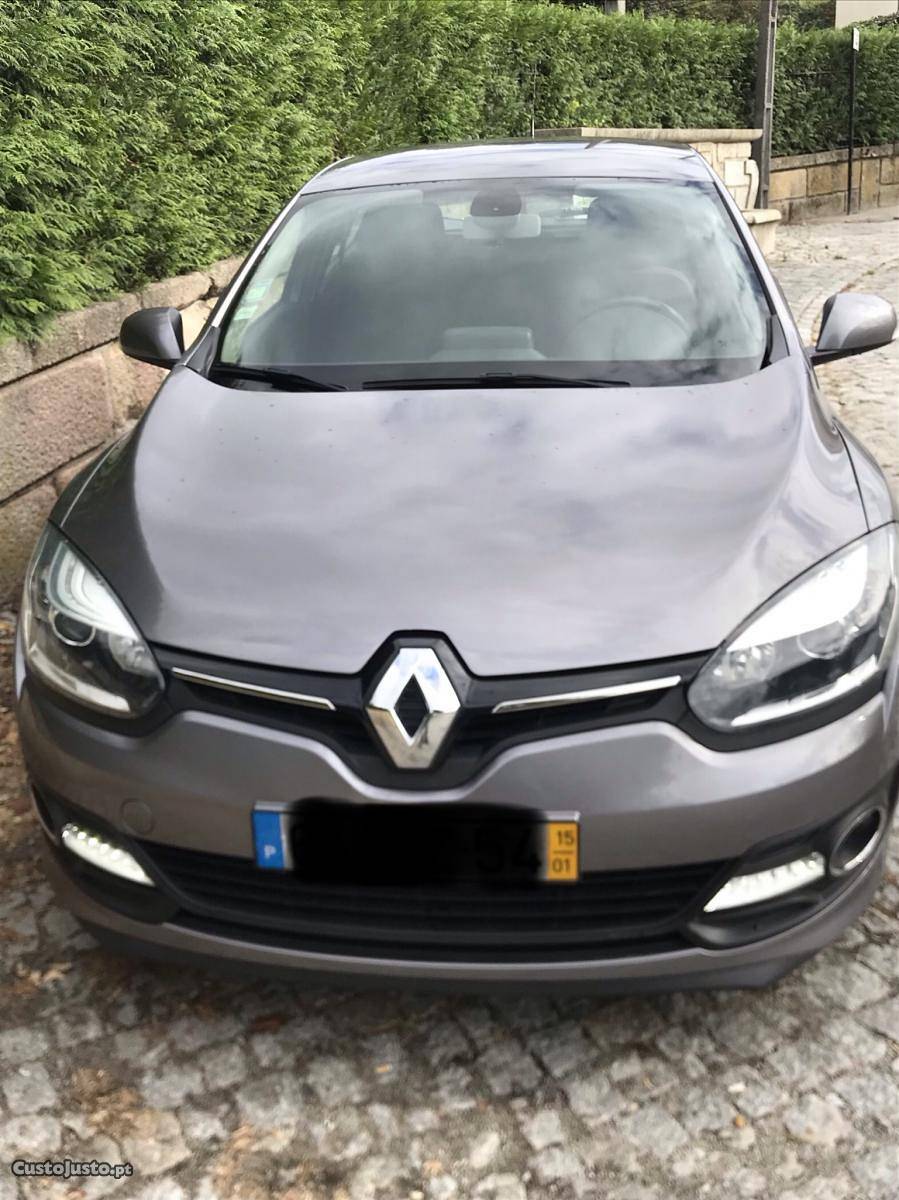 Renault Mégane DCI 1.5 Confort Janeiro/15 - à venda -