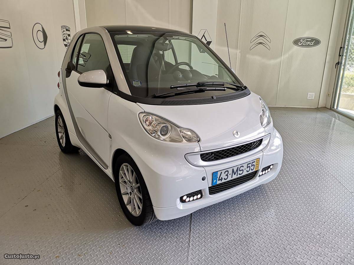 Smart ForTwo Passion Março/12 - à venda - Ligeiros