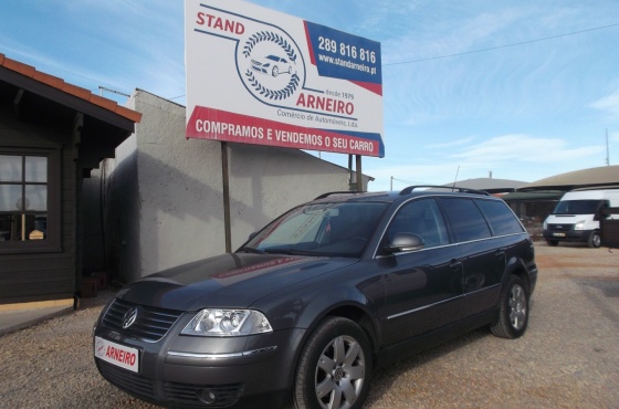 Vw Passat Variant 1.9 TdI hIghline 130cv - Stand Arneiro