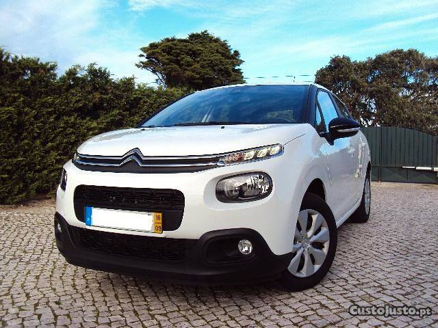 Citroën C3 1.2 Pure Tech Iconic Setembro/18 - à venda -
