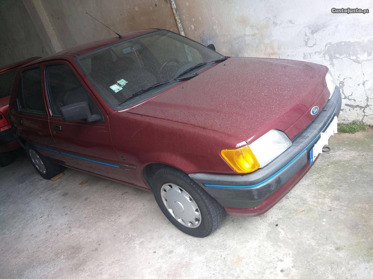 Ford Fiesta 1.1 Maio/92 - à venda - Ligeiros Passageiros,