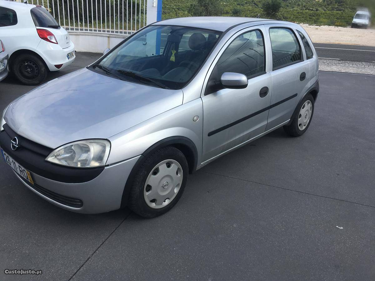 Opel Corsa 1.7 cdti isuzu Maio/01 - à venda - Ligeiros