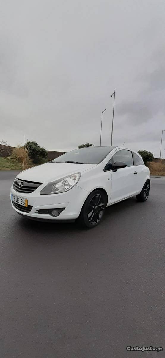 Opel Corsa GTC1.2 BlackEdition Maio/10 - à venda - Ligeiros