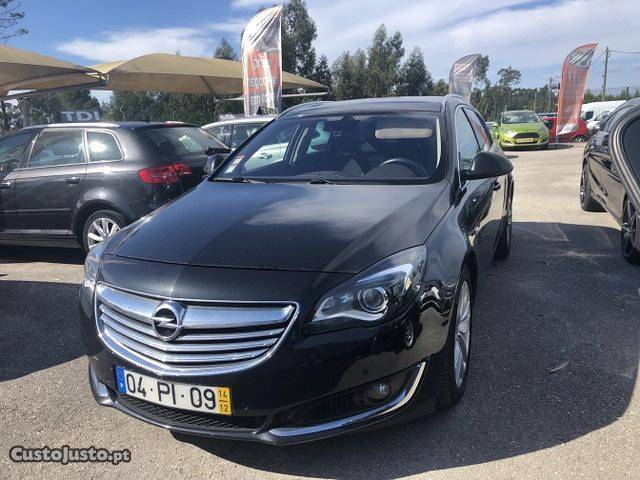 Opel Insignia 2.0CDTI COSMO Dezembro/14 - à venda -