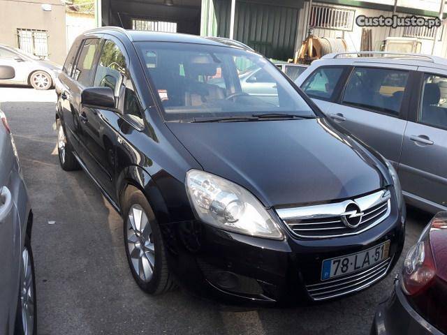 Opel Zafira 1.7 CDTI ECOFLEX Outubro/10 - à venda -